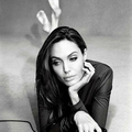 Анджелина Джоли: немного о себе, семье и муже